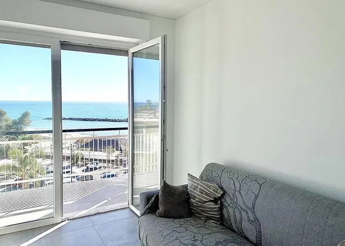 10 Min. Da Sanremo Vista Mare *